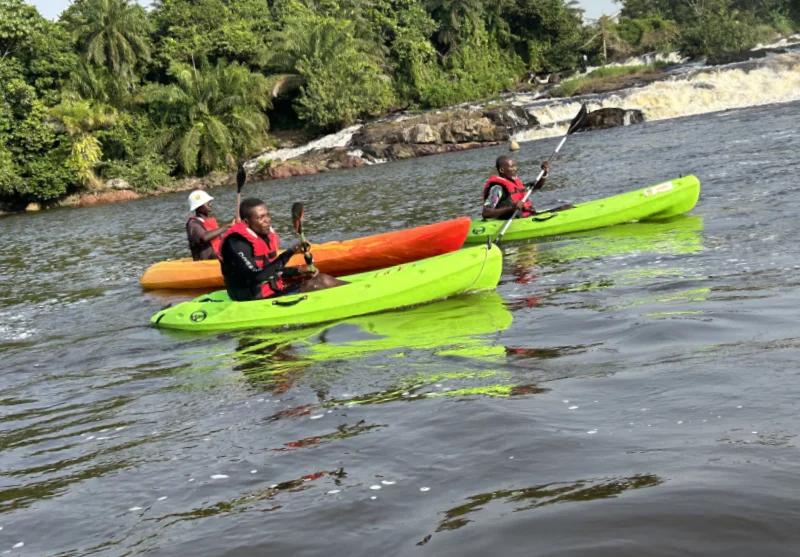 initiation au kayak de mer au cameroun